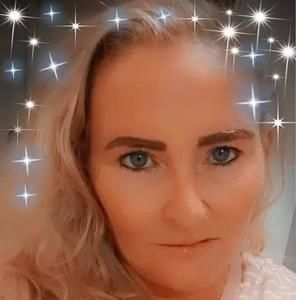 Meet your Posher, Charmaine